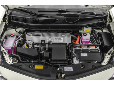 2015 Toyota Prius v Five