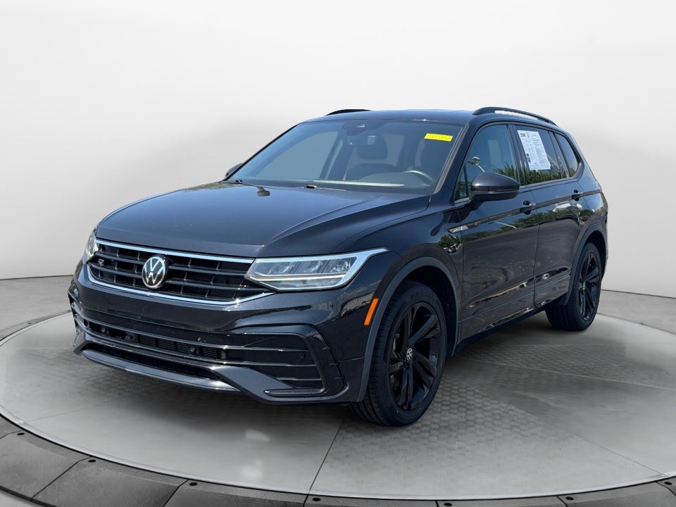 2023 Volkswagen Tiguan SE R-Line Black