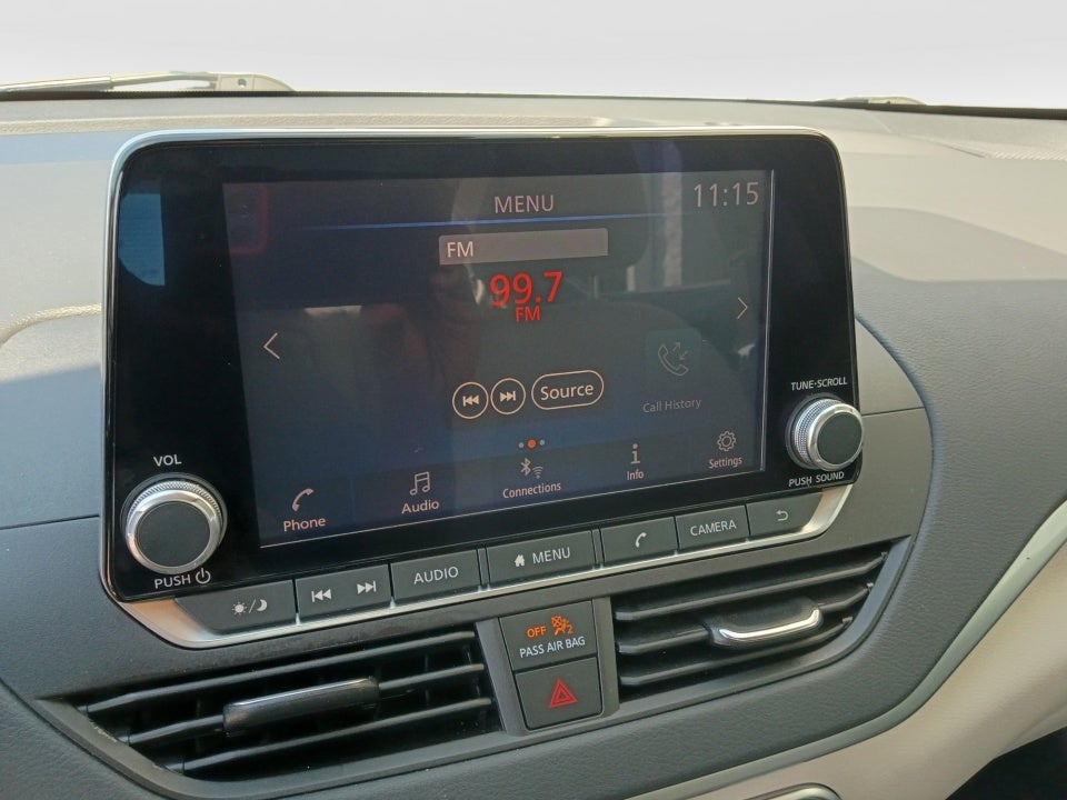 2021 Nissan Altima 2.5 SV