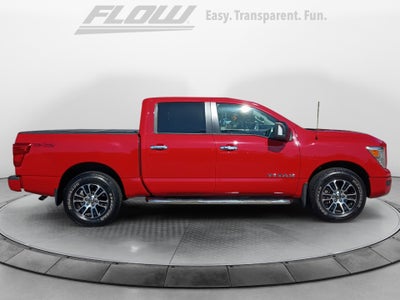 2021 Nissan TITAN SV