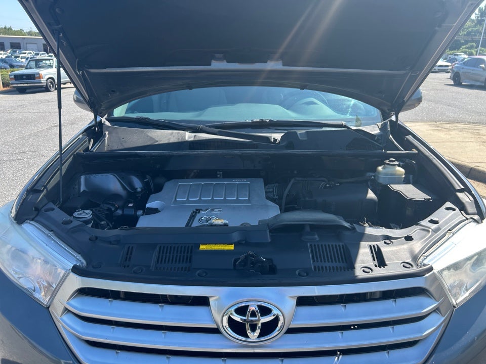 2013 Toyota Highlander Plus