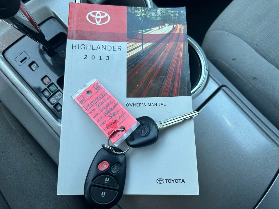 2013 Toyota Highlander Plus