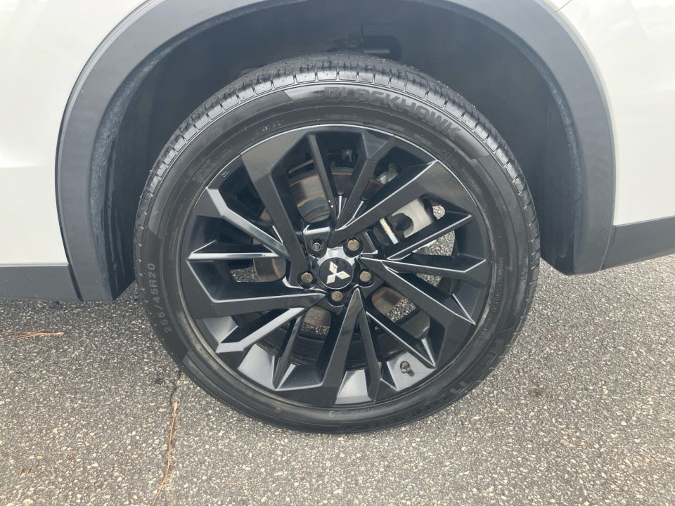 2023 Mitsubishi Outlander SEL