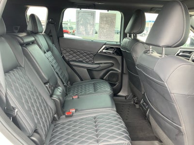 2023 Mitsubishi Outlander SEL