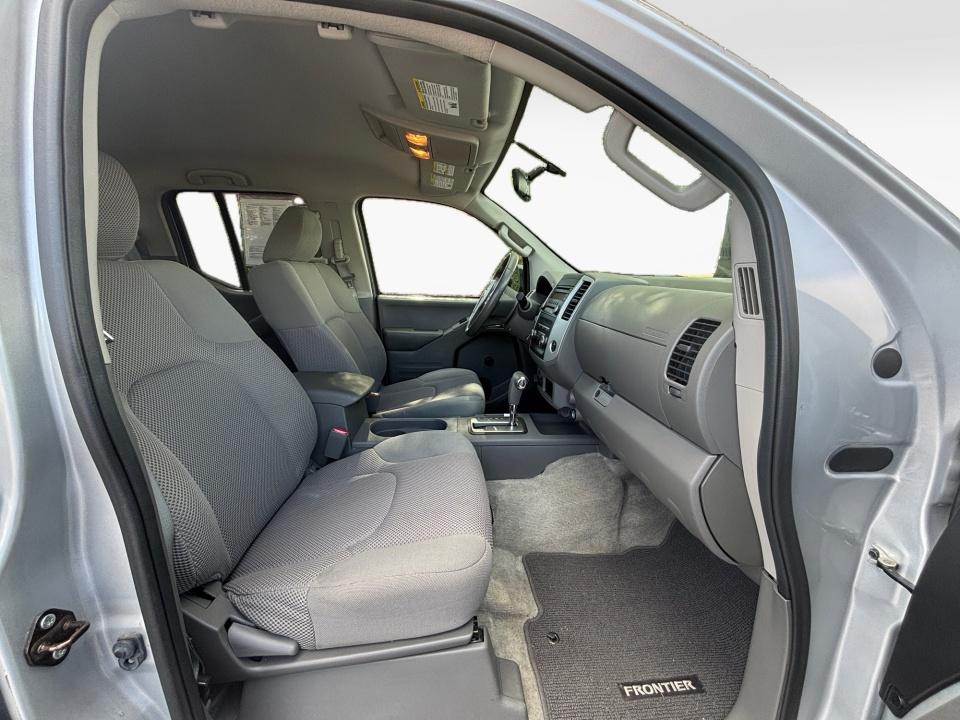 2016 Nissan Frontier S