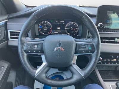 2023 Mitsubishi Outlander SEL
