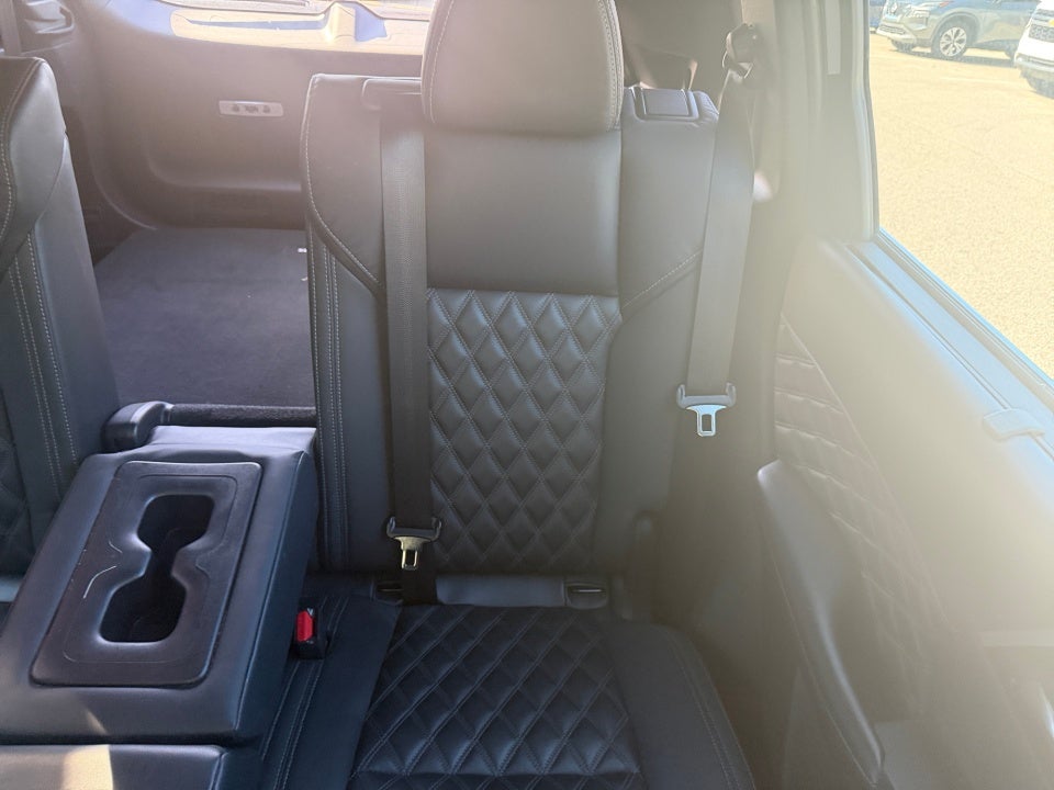 2023 Mitsubishi Outlander SEL