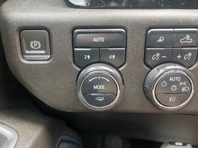 2023 Chevrolet Silverado 1500 4WD Crew Cab Short Bed LTZ