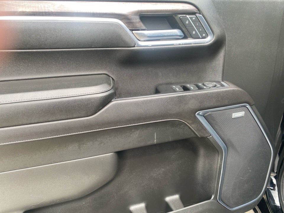 2023 Chevrolet Silverado 1500 4WD Crew Cab Short Bed LTZ