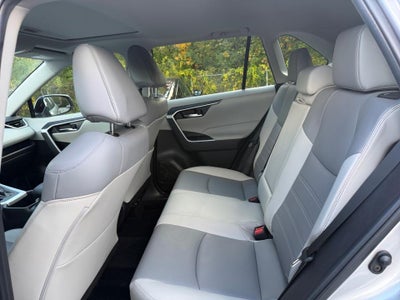 2022 Toyota RAV4 XLE Premium
