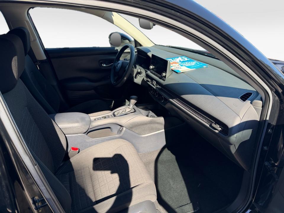 2025 Honda HR-V LX