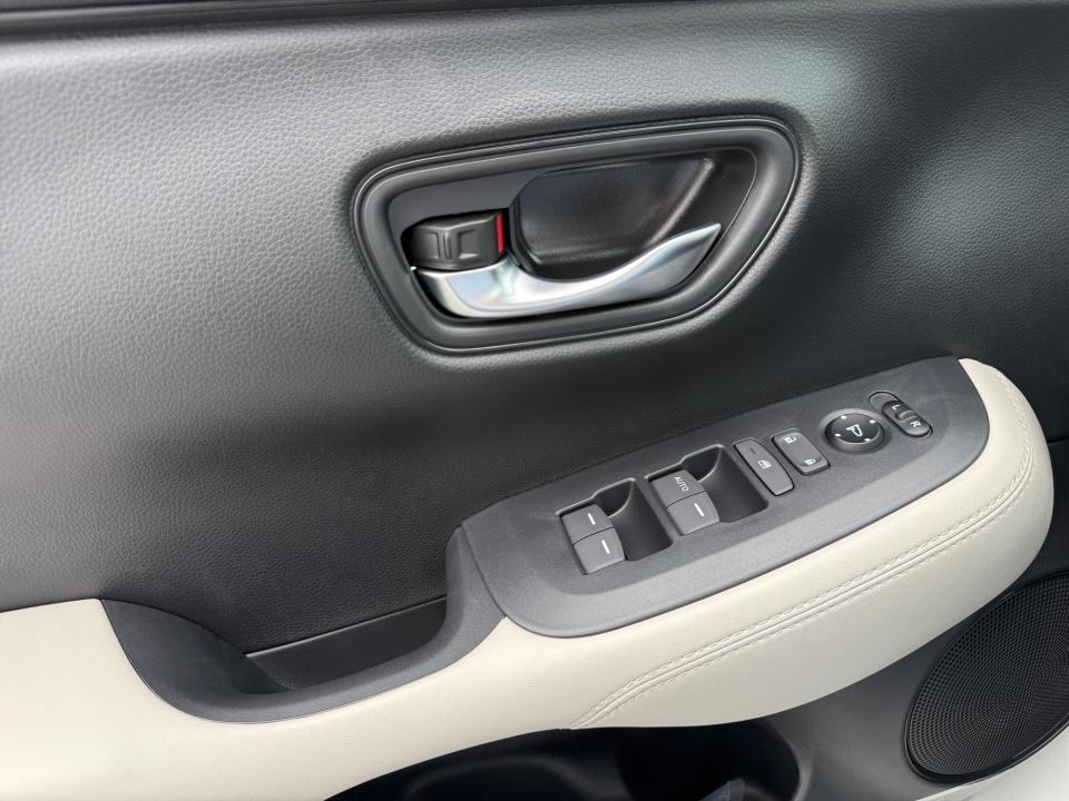2027 Honda HR-V LX