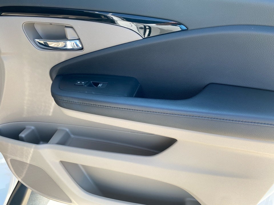 2022 Honda Pilot Touring 7-Passenger