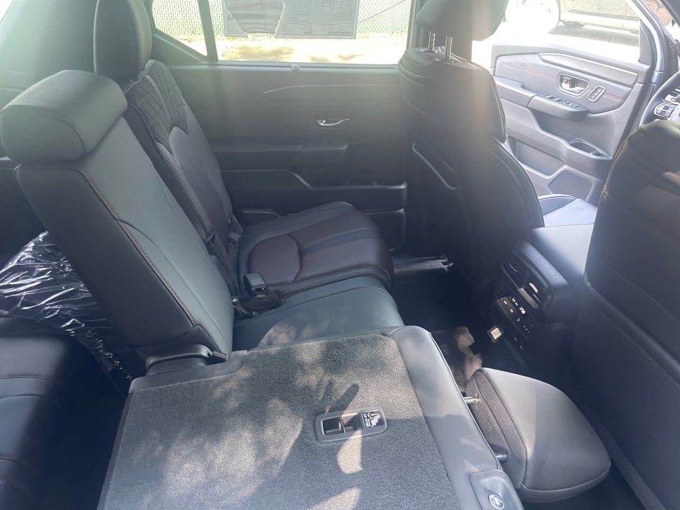 2026 Honda Pilot Black Edition