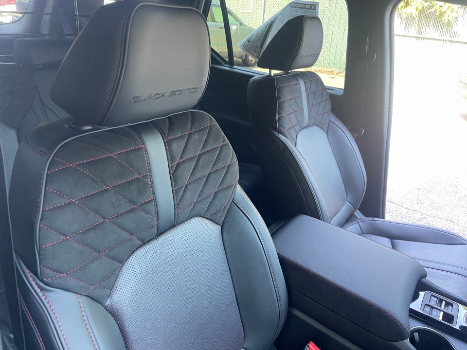2026 Honda Pilot Black Edition