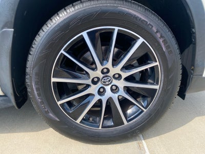 2017 Toyota Highlander SE