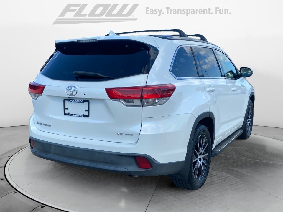 2017 Toyota Highlander SE