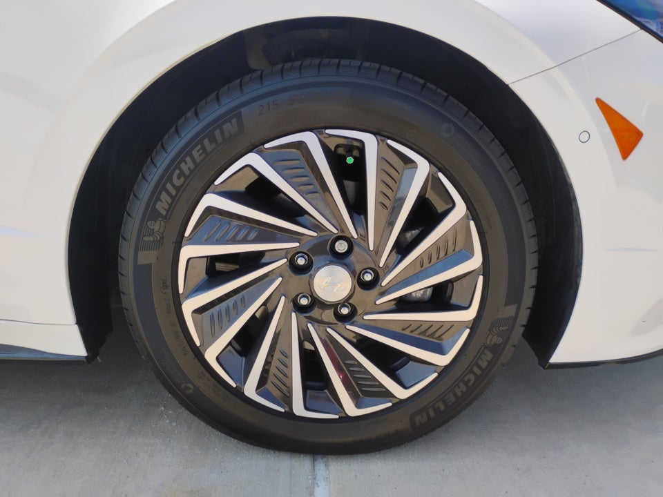 2023 Hyundai Sonata Hybrid Limited