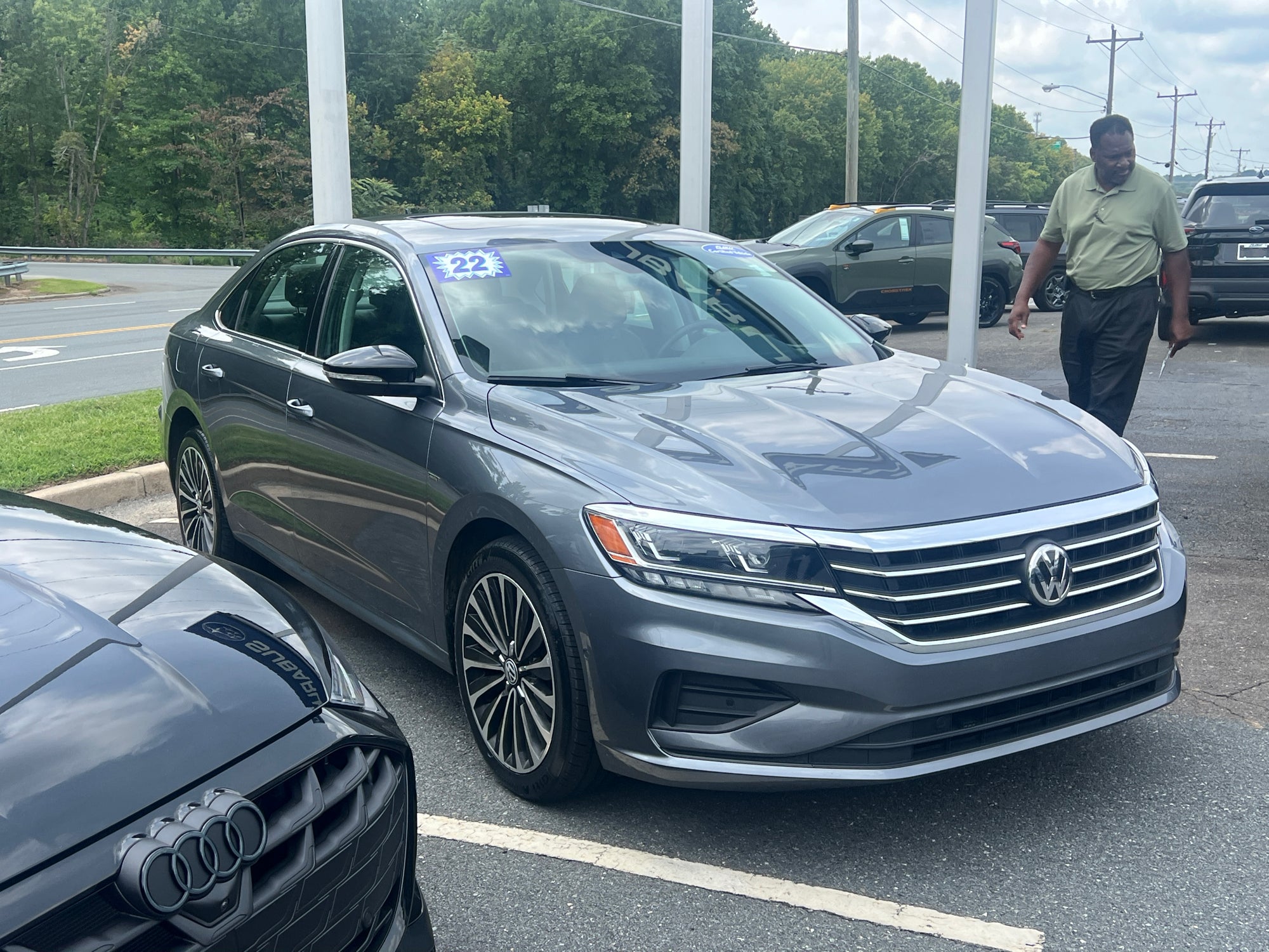 2022 Volkswagen Passat 2.0T Limited Edition