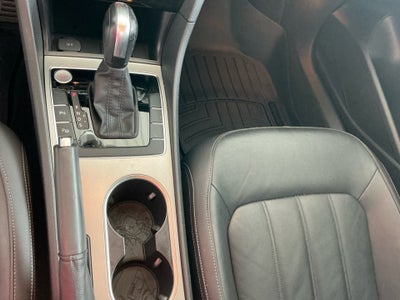 2022 Volkswagen Passat 2.0T Limited Edition