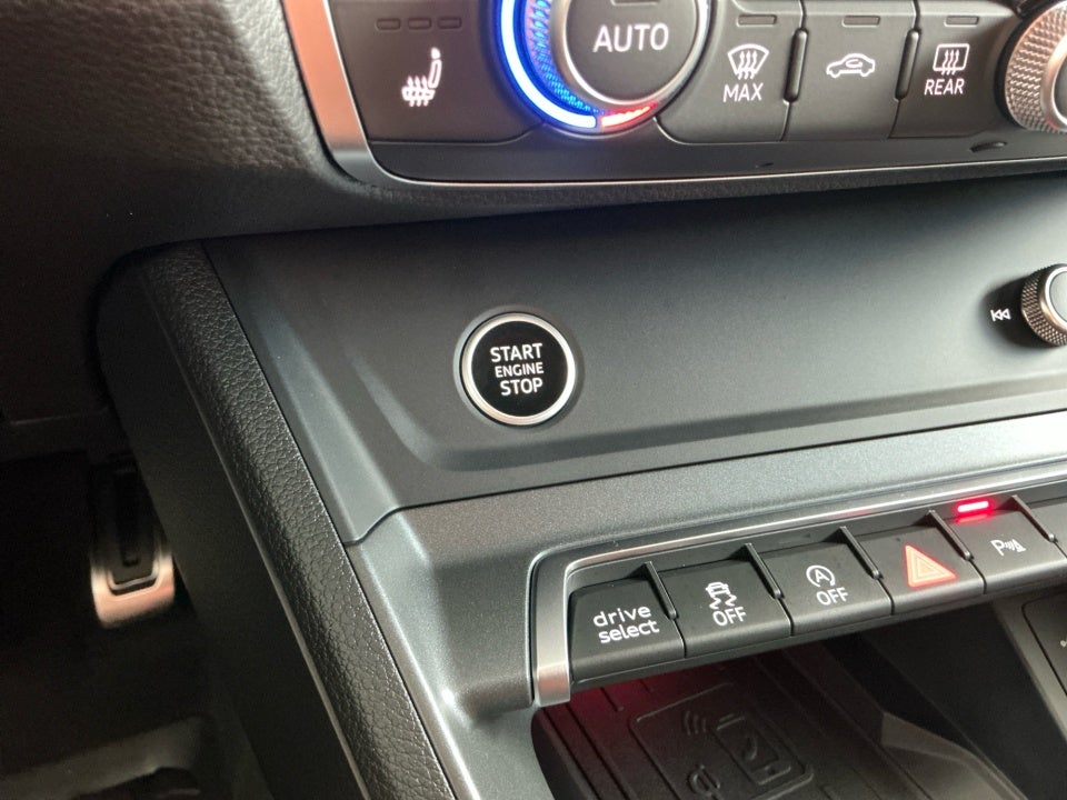 2025 Audi Q3 S line Premium Plus