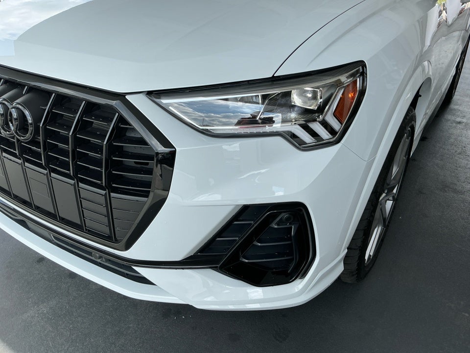 2025 Audi Q3 S line Premium Plus