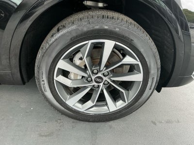 2022 Audi Q5 S line Premium