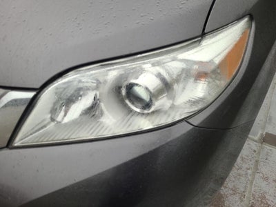 2016 Toyota Sienna XLE