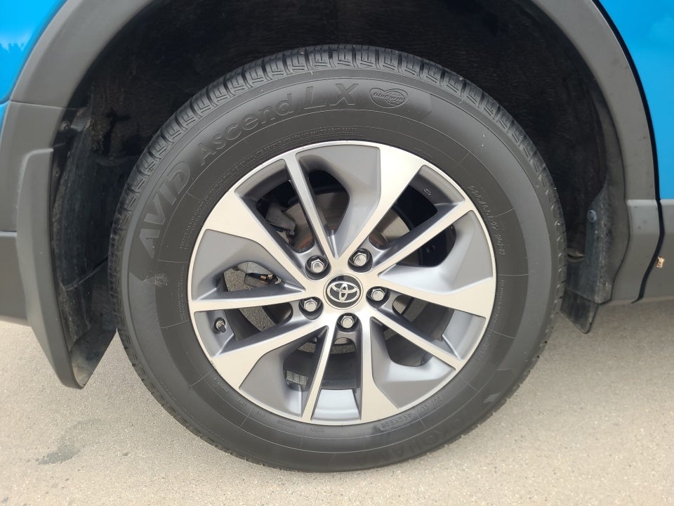 2018 Toyota RAV4 Hybrid Hybrid XLE