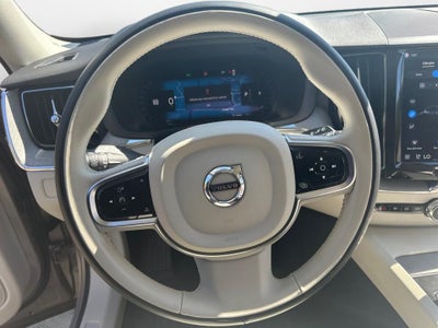 2024 Volvo XC60 Plus Dark Theme