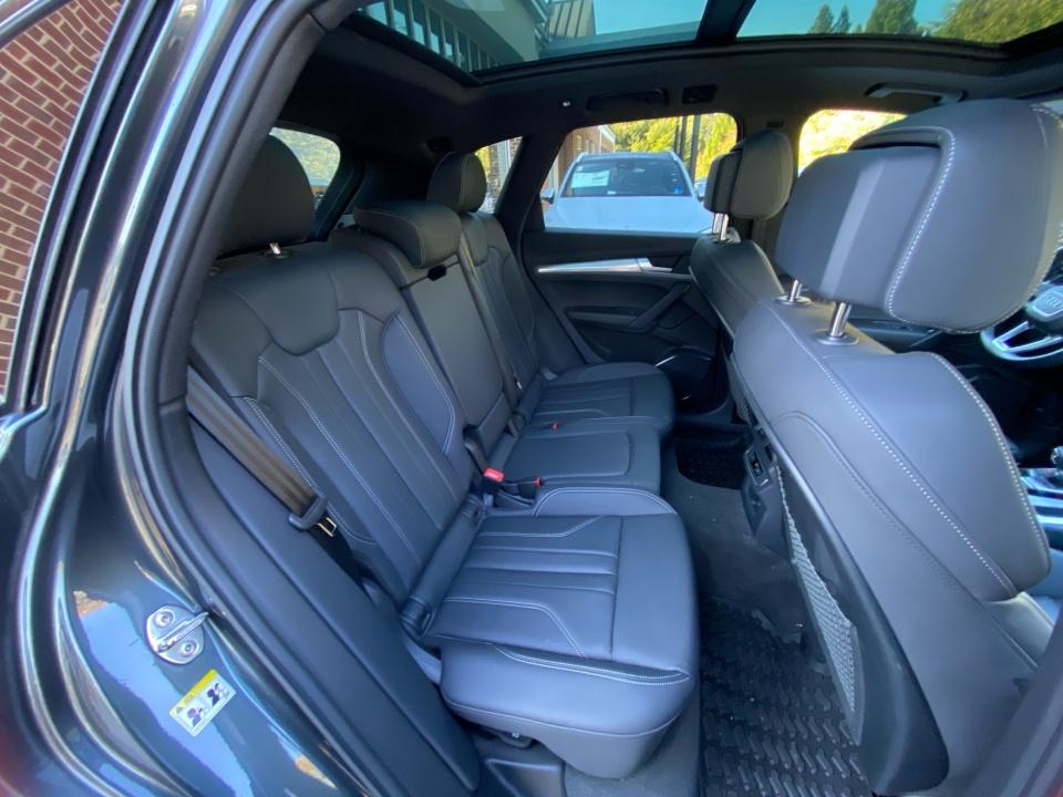 2024 Audi Q5 S line Premium