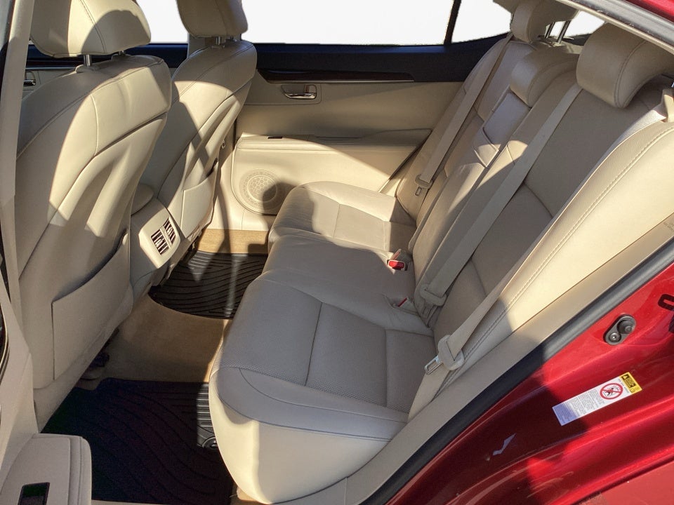 2014 Lexus ES 350 4dr Sdn