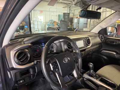 2017 Toyota Tacoma SR5