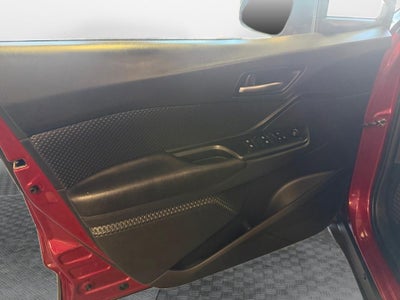 2019 Toyota C-HR LE
