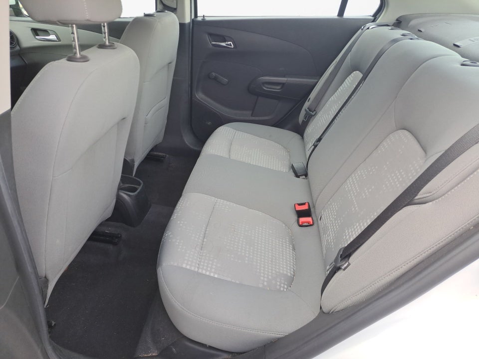 2013 Chevrolet Sonic LS