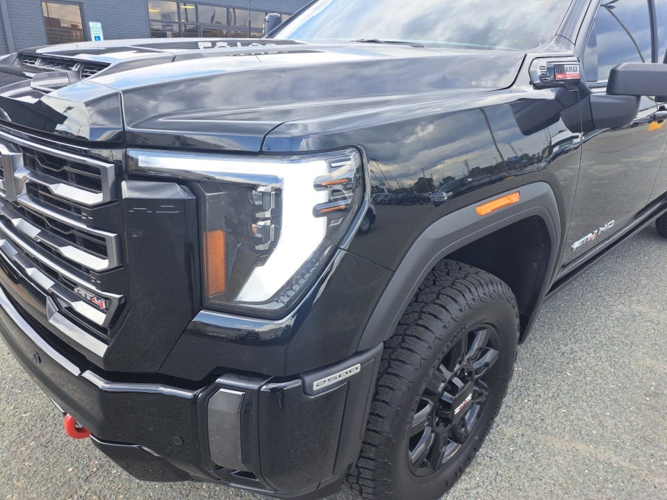 2024 GMC Sierra 2500HD AT4