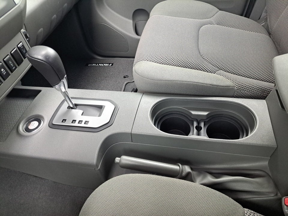 2021 Nissan Frontier SV