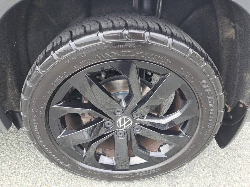 2022 Volkswagen Taos SE