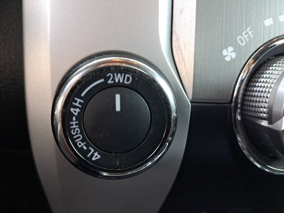2016 Toyota Tundra SR5