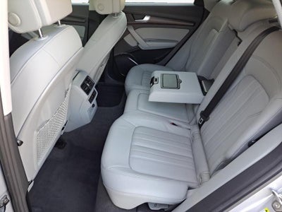 2022 Audi Q5 S line Premium