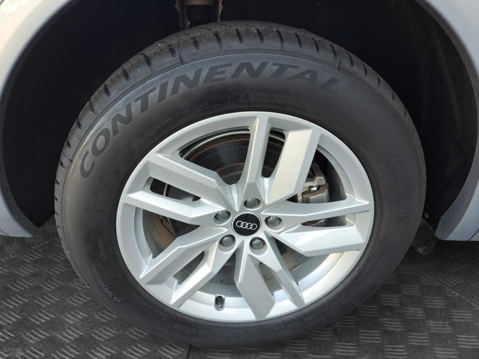 2022 Audi Q5 S line Premium