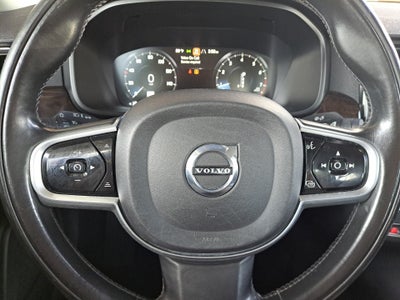 2017 Volvo S90 Momentum