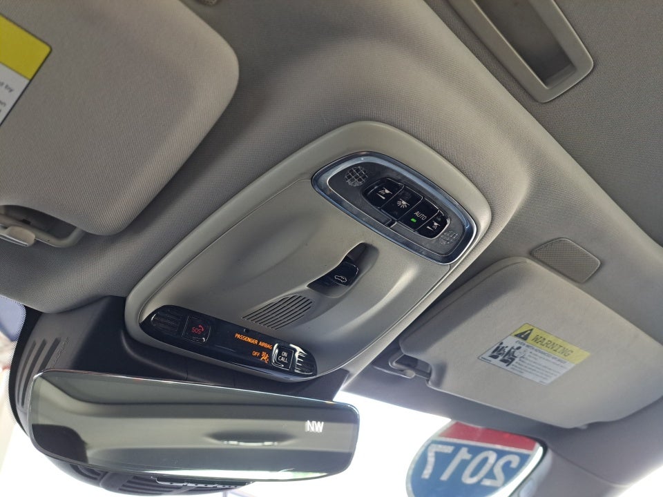 2017 Volvo S90 Momentum