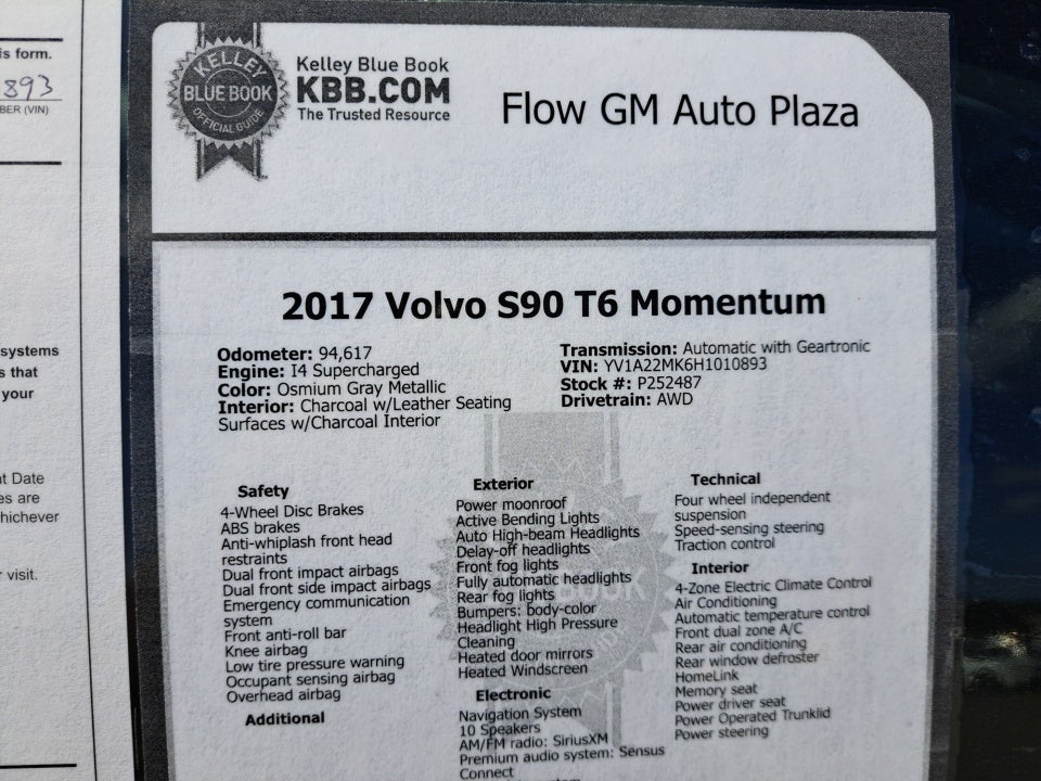 2017 Volvo S90 Momentum