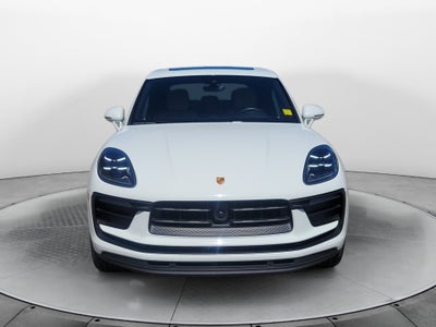 2023 Porsche Macan Base