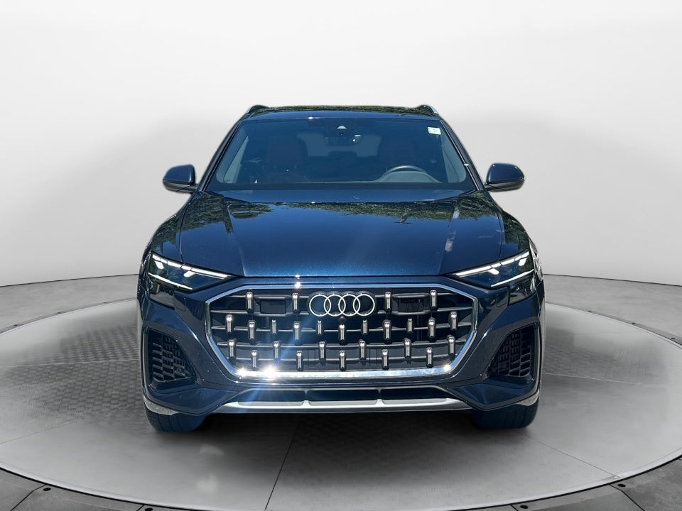 2025 Audi Q8 Premium Plus