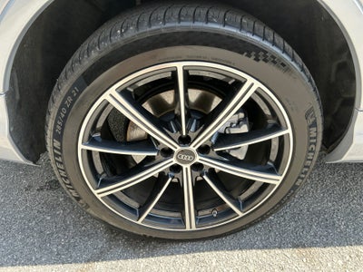 2022 Audi Q7 Premium Plus