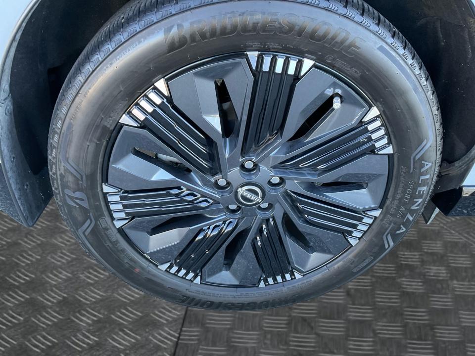 2025 Nissan Murano Platinum