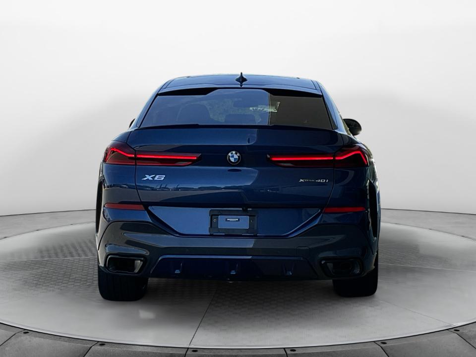 2023 BMW X6 xDrive40i