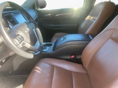 2018 Toyota Highlander Limited